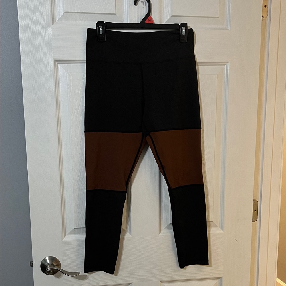 Zyia Mocha brown and black block light n tights
